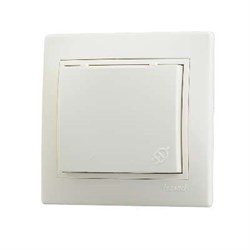 Розетка стационарная LEZARD MIRA 701-0303-123, одноместная, 16А, 250В, IP20, встраиваемая, кремовая, с заземлением, с защитной крышкой 21324 - фото 107332