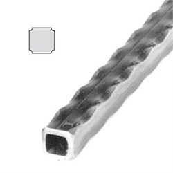 Труба промятая 20x20ммx2м, стальная 90653