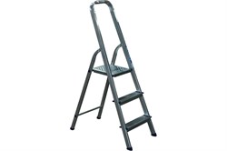 Лестница стремянка АЛЮМЕТ АМ703, 3 ступени, высота 0.6м, алюминиевая 15365